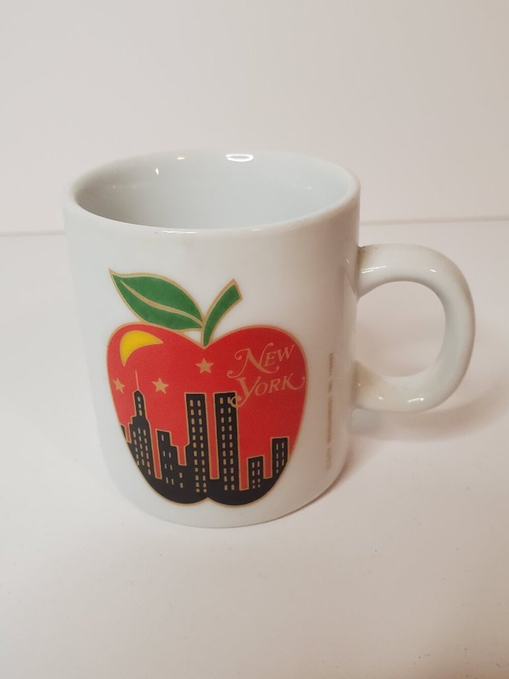 Vtg. Twin Tower World Trade Centre Big Apple New York City Merchandise